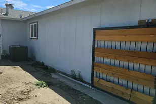 215 Ruby St, Fernley, NV 89408 - Photo 37