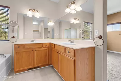 5582 Knoll View Way, Sparks, NV 89436 - Photo 17