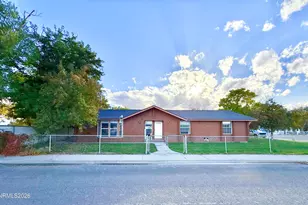 308 E 2nd St, Battle Mountain, NV 89820 - Photo 3