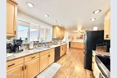 308 E 2nd Street, Battle Mountain, NV 89820 - Photo 29