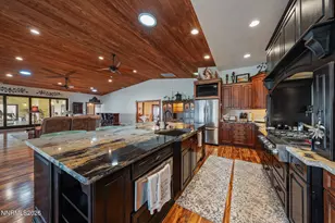 951 Riverview Dr, Gardnerville, NV 89460 - Photo 83