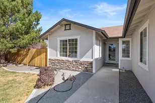 1469 Rosy Finch Dr, Sparks, NV 89441 - Photo 3