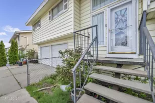 3035 Everett Dr, Reno, NV 89503 - Photo 5