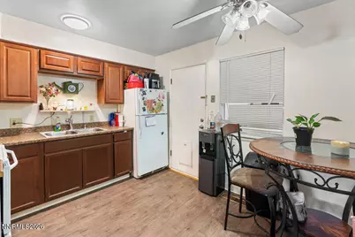 1081 Brinkby Avenue, Reno, NV 89509 - Photo 33
