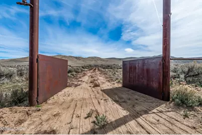 15700 Dry Valley Road, Reno, NV 89508 - Photo 3