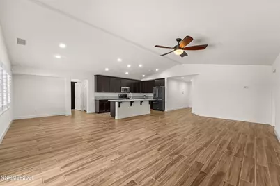 7423 Comet Court, Sparks, NV 89436 - Photo 9