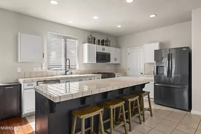 3854 Cloverbrook Drive, Sparks, NV 89436 - Photo 9