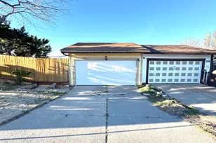 6715 Peppermint Dr, Reno, NV 89506 - Photo 3