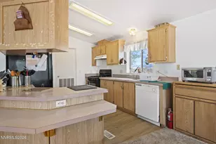 1850 E 10th St, Silver Springs, NV 89429 - Photo 13