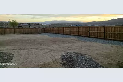 11541 Hacienda Ridge Way, Sparks, NV 89441 - Photo 23