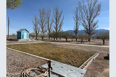 100 Larson Boulevard, Round Mountain, NV 89045 - Photo 61