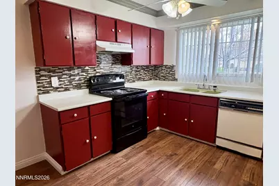299 Smithridge Park, Reno, NV 89502 - Photo 5