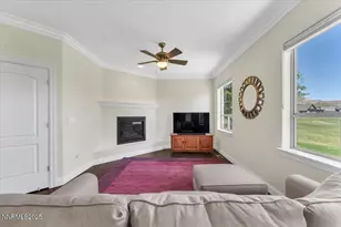 1636 Robb Dr, Carson City, NV 89703 - Photo 19