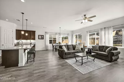 11638 Vista Park Drive, Spanish Springs, NV 89441 - Photo 19