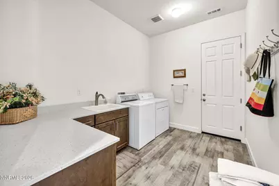 11638 Vista Park Drive, Spanish Springs, NV 89441 - Photo 79