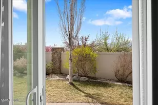 10145 Burghley Ct, Reno, NV 89521 - Photo 27