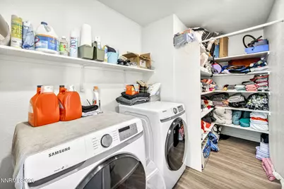 8982 Wolf River Drive, Reno, NV 89506 - Photo 35