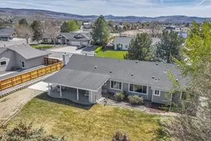 25 Desert Peak Ct, Sparks, NV 89441 - Photo 13