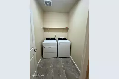 7075 Diversey Drive, Sparks, NV 89436 - Photo 15