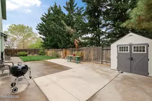 3220 Green River Dr, Reno, NV 89503 - Photo 31