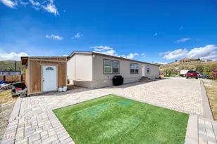 280 Pit Ln, Sun Valley, NV 89433 - Photo 3