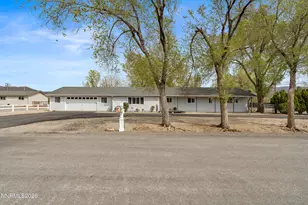 420 Puma Dr, Washoe Valley, NV 89704 - Photo 3