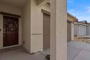 305 Mountain Spg Ct, Dayton, NV 89403 - Photo 3