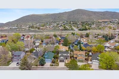 2447 Fieldcrest Drive, Carson City, NV 89701 - Photo 65