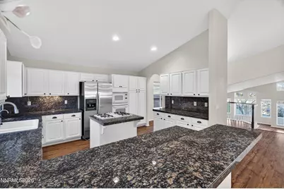 6279 Golden Meadow Road, Reno, NV 89519 - Photo 9