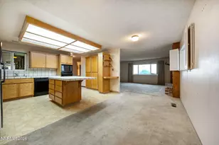 2685 Everett Dr, Reno, NV 89503 - Photo 19