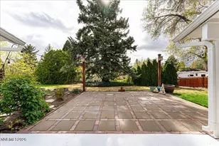 1840 Berkeley Dr, Reno, NV 89509 - Photo 55