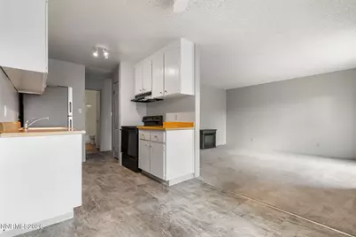 400 S Saliman Road #APT 104, Carson City, NV 89701 - Photo 17