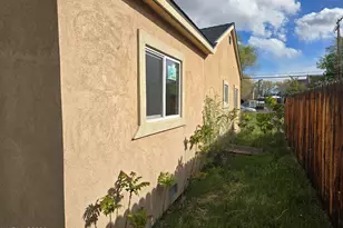 247 Linden St, Reno, NV 89502 - Photo 7