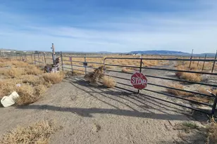 4785 E 1st St, Silver Springs, NV 89429 - Photo 1