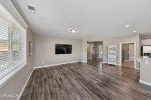 18703 Brady Ridge Ct, Reno, NV 89508 - Photo 7
