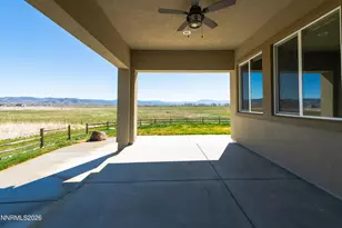 466 Egret Ct, Genoa, NV 89411 - Photo 5