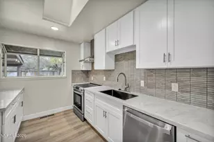 908 Wagner Dr, Carson City, NV 89703 - Photo 9