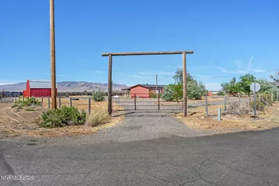 1915 Thomas Jefferson Avenue, Battle Mountain, NV 89820 - Photo 1