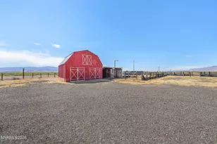 1915 Thomas Jefferson Ave, Battle Mountain, NV 89820 - Photo 7