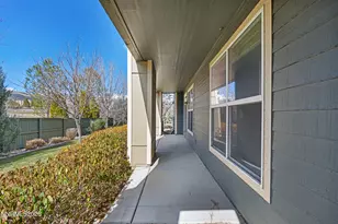 4877 Bougainvillea Cir, Sparks, NV 89436 - Photo 9