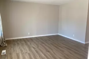 962 Roberts St, Reno, NV 89502 - Photo 5