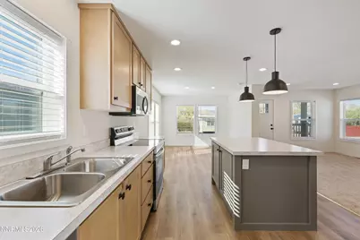 125 Fireman Row, Dayton, NV 89403 - Photo 7