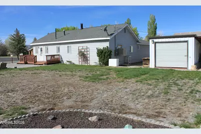 320 Reyes Way, Yerington, NV 89447 - Photo 5