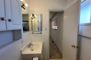 1365 Akard Dr, Reno, NV 89503 - Photo 17