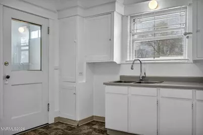 918 W 2nd Street, Reno, NV 89503 - Photo 11