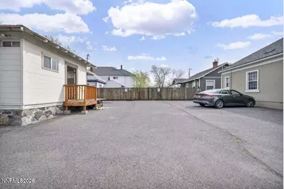 918 W 2nd Street, Reno, NV 89503 - Photo 17