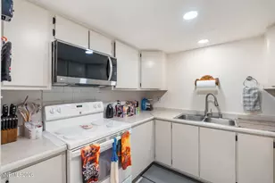 111 Vista Rafael Pkwy, Reno, NV 89503 - Photo 11