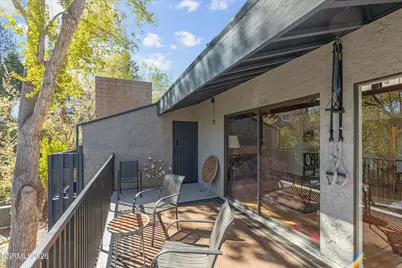 524 Island Avenue, Reno, NV 89501 - Photo 9