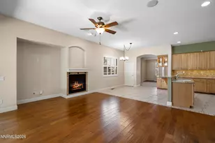 2815 Falcon Ridge Dr, Sparks, NV 89436 - Photo 17