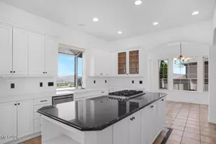 4690 Aberfeldy Rd, Reno, NV 89519 - Photo 9